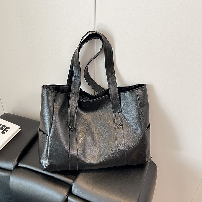 Large Bag for Women Travel New Trendy Korean Version Versatile Simple Large Capacity Tote Bag Shoulder Handbag Soft Material Women's Bag